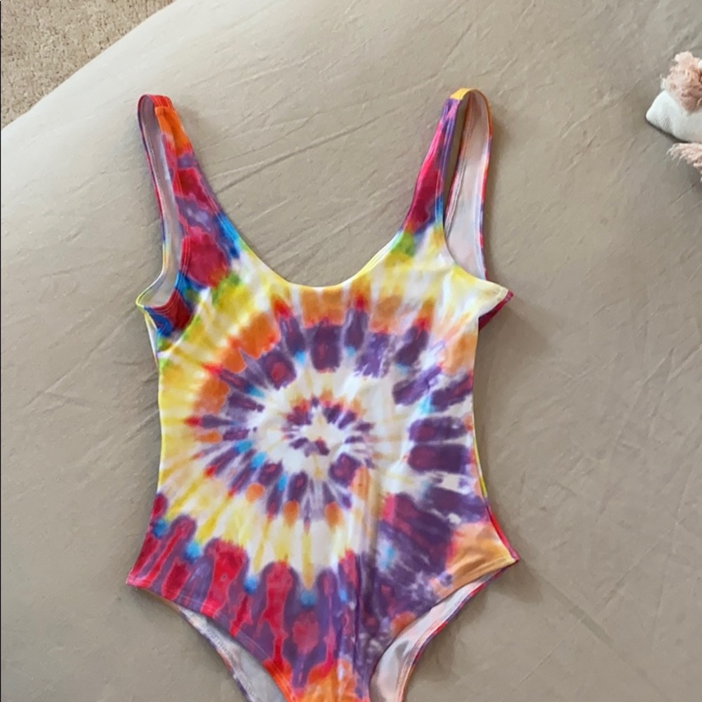 Goldsheep tie dye one piece